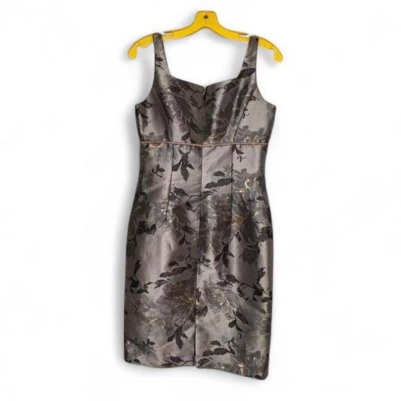 Tahari Gray Two Piece Set Sleeveless Dress & Jacket Size 2 - Picture 4 of 7